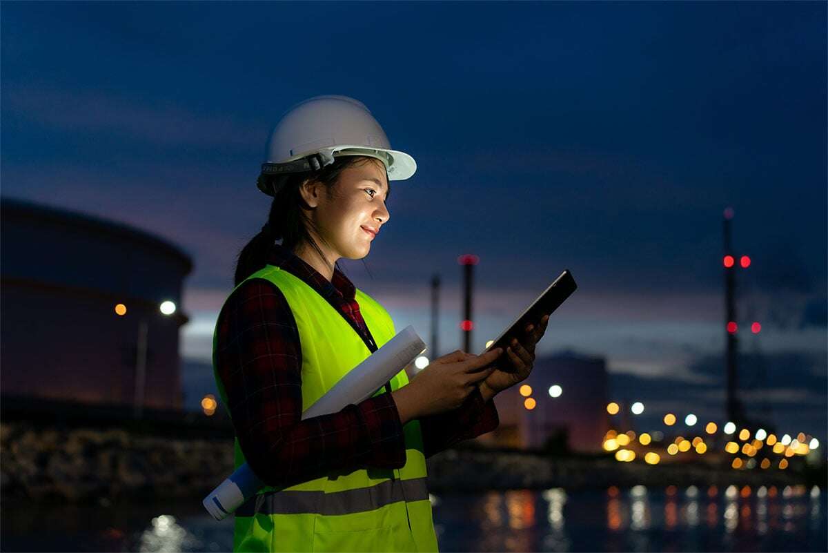 kvinna_industri_lasplatta